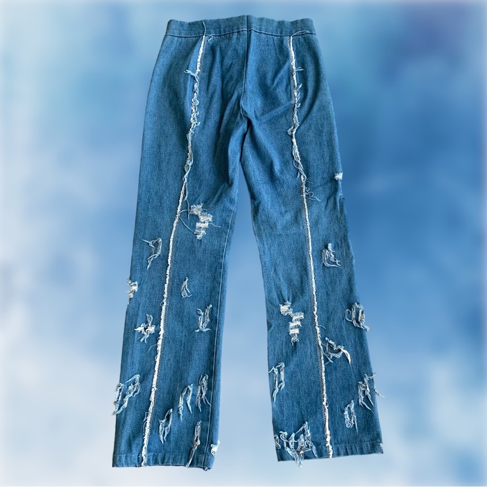 LINDA LUNDSTROM FRAYED HI-RISE ANKLE JEANS. WOMEN’S SIZE 4 (27/26)